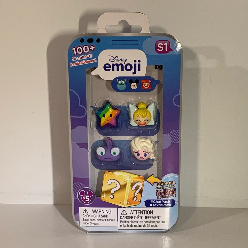🏰 [4/$25] [BRAND NEW] DISNEY EMOJI CHAT PACK SERIES 1 PACK OF 5 FIGURES 🏰